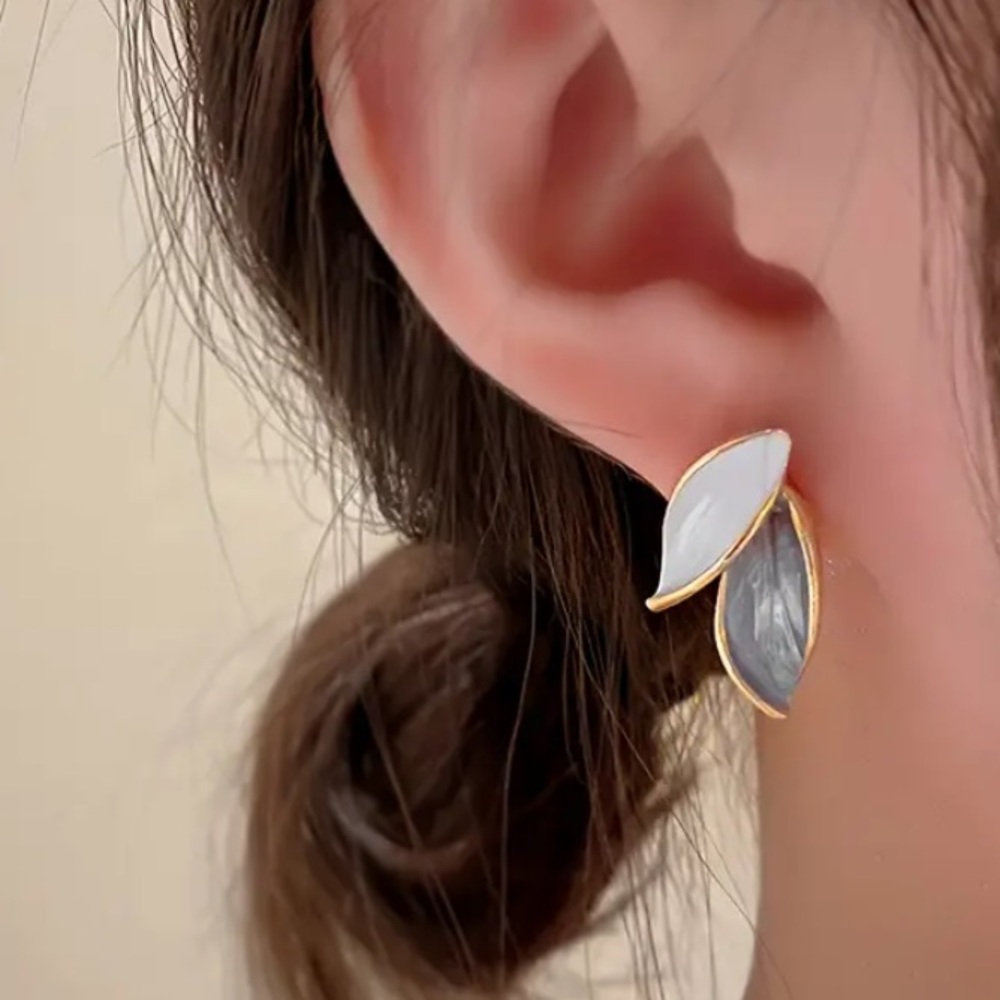 Classic Neutral Leaf Gold Toned Stud Earrings - Picture 2 of 4